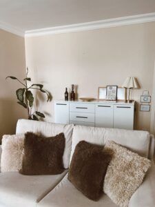 15 Budget Friendly Ideas to Refresh Your Living Room